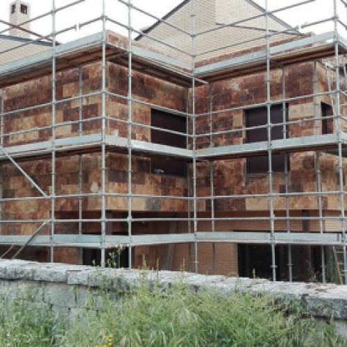 REHABILITACION VIVIENDAS APLEDRETE  (MADRID)